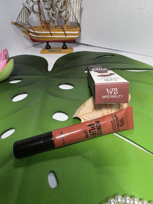 رژ لب مایع کوشنی وردا بیوتی (Warda Beauty) مدل Powder Puff – بافت پودری و مات