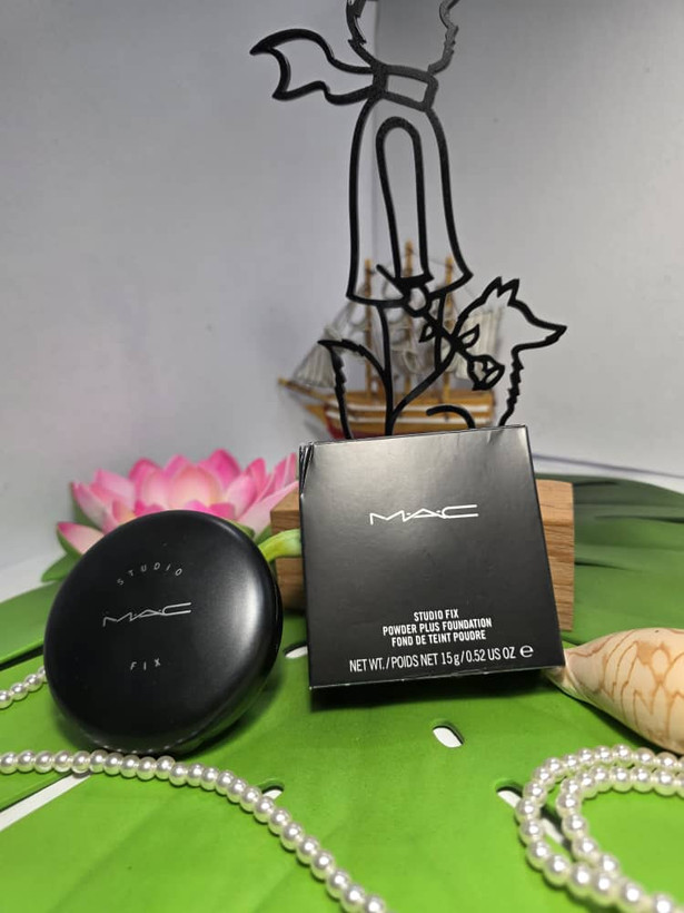 پنکک مک (M.A.C) مدل Studio Fix Powder Plus Foundation – شماره NC15